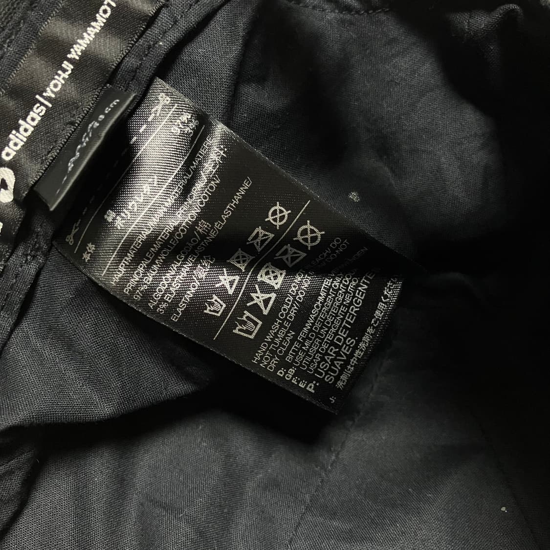 Y-3 요지야마모토 자수 볼캡 모자 Black 상품이미지6