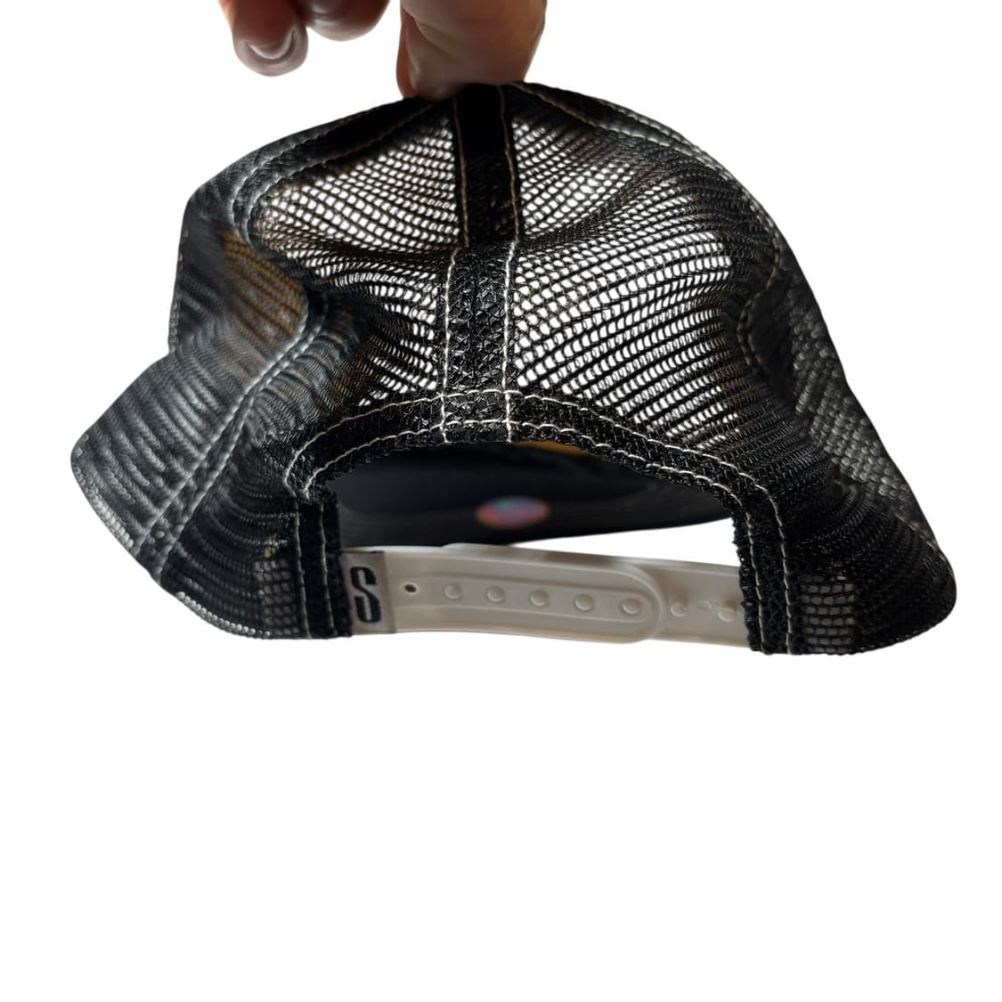 스투시 그래픽 트러커 캡 블랙화이트 상품이미지4