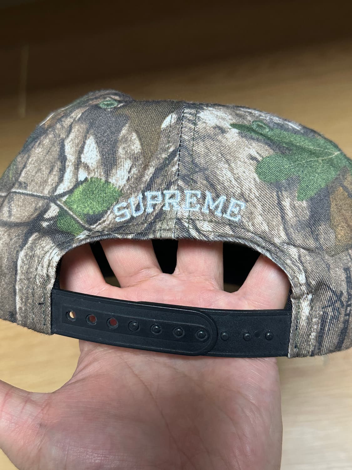 슈프림 월드 리얼트리 캠프캡 상품이미지7