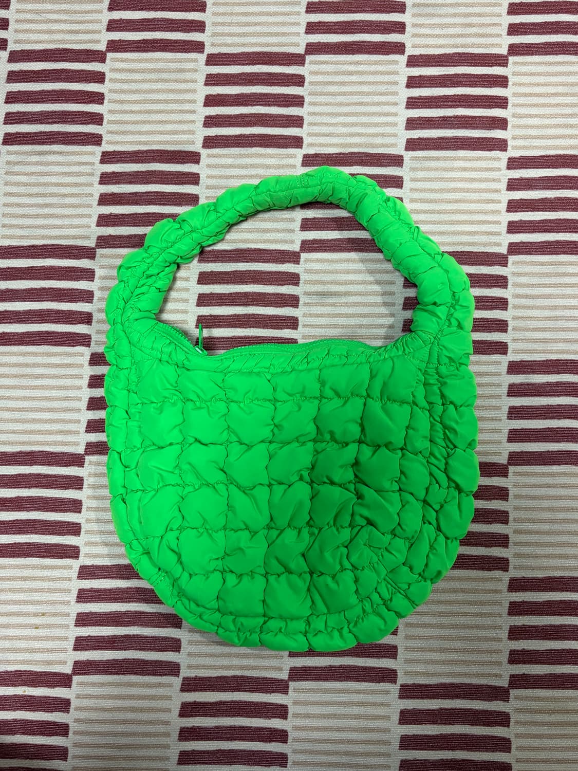 코스 퀼티드 가방 상품이미지1