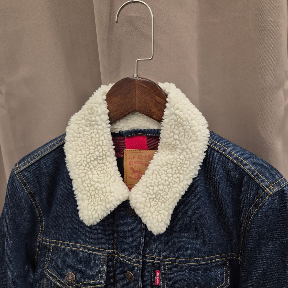 리바이스 쉐르파 구스다운 데님 트러커 자켓 S 상품이미지2
