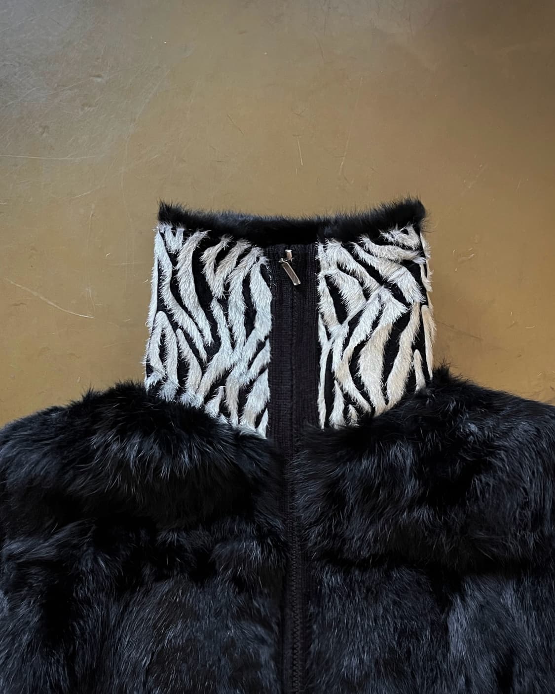 Rabbit Fur & Calf hair Knit Trim Zip-up 상품이미지4