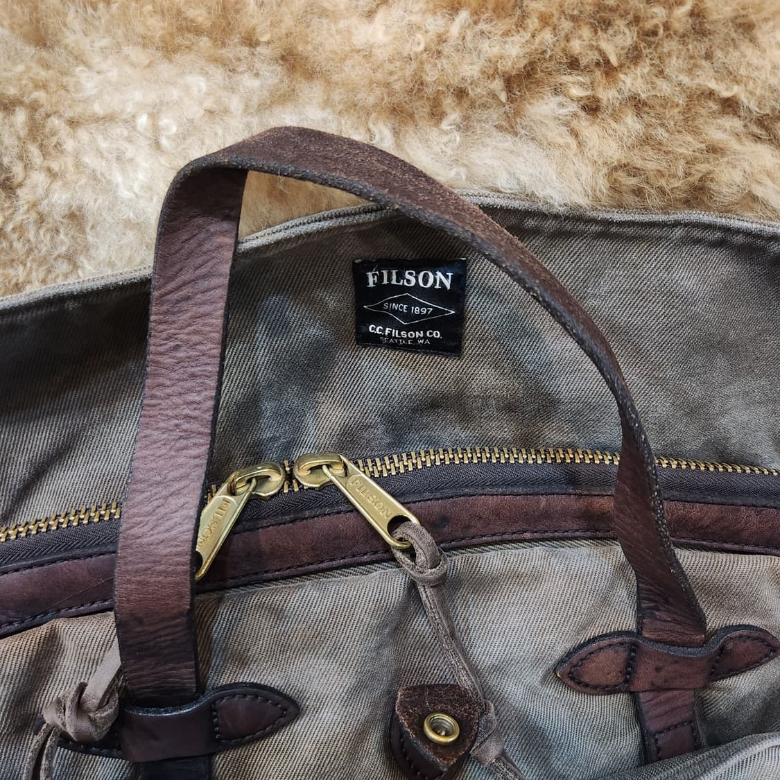 filson 필슨 USA 256 오터그린 브리프케이스 상품이미지4