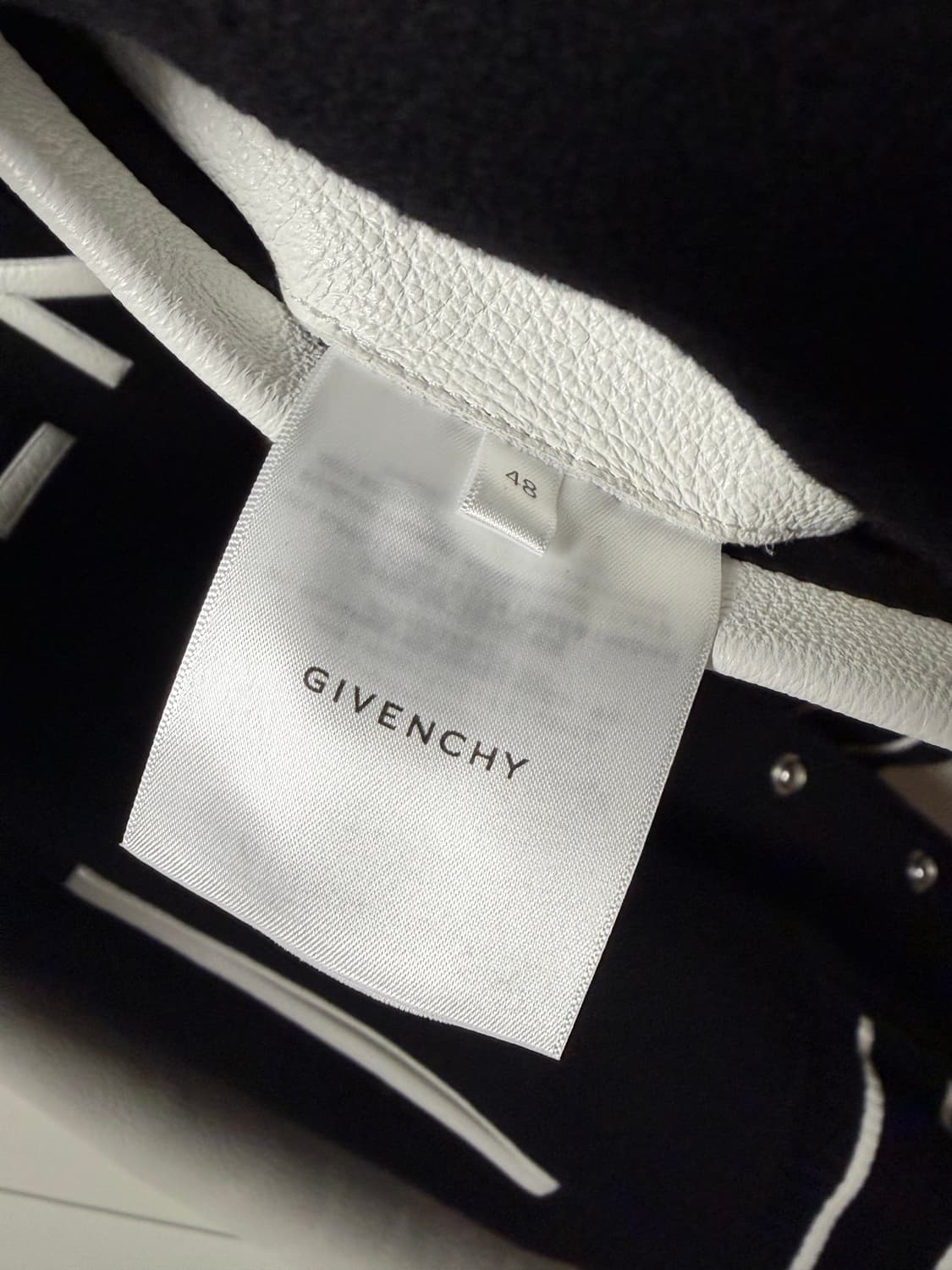 지방시 울 바시티 봄버 자켓 상품이미지4