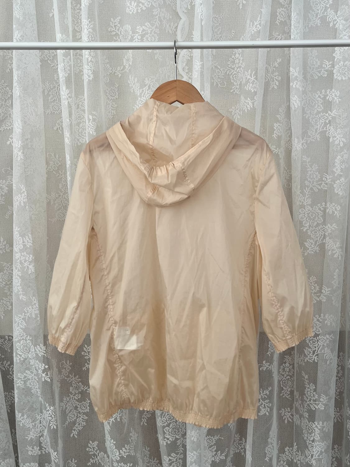 95) 닥스 골프 여성 바람막이 베이지 상품이미지2