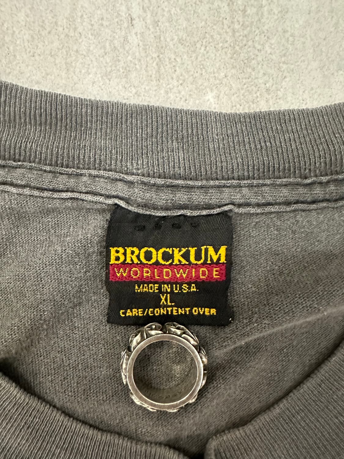 90s 핑크플로이드 밴드티 판매합니다! 상품이미지3