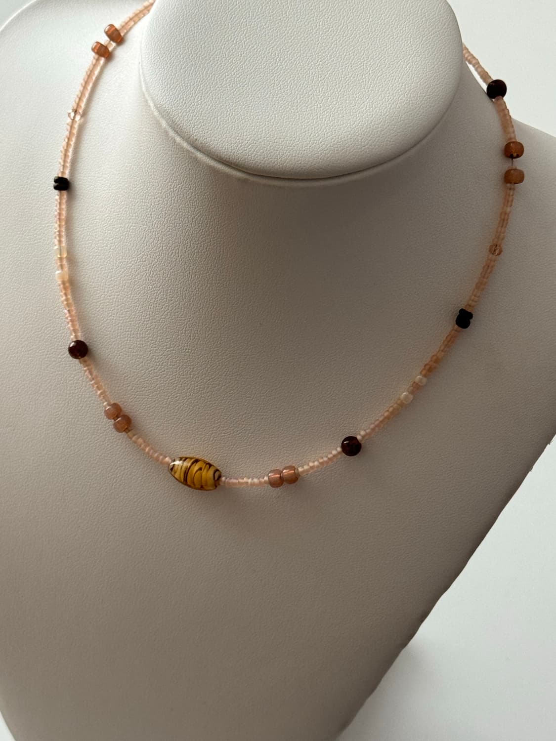 핸드메이드 비즈목걸이 상품이미지3