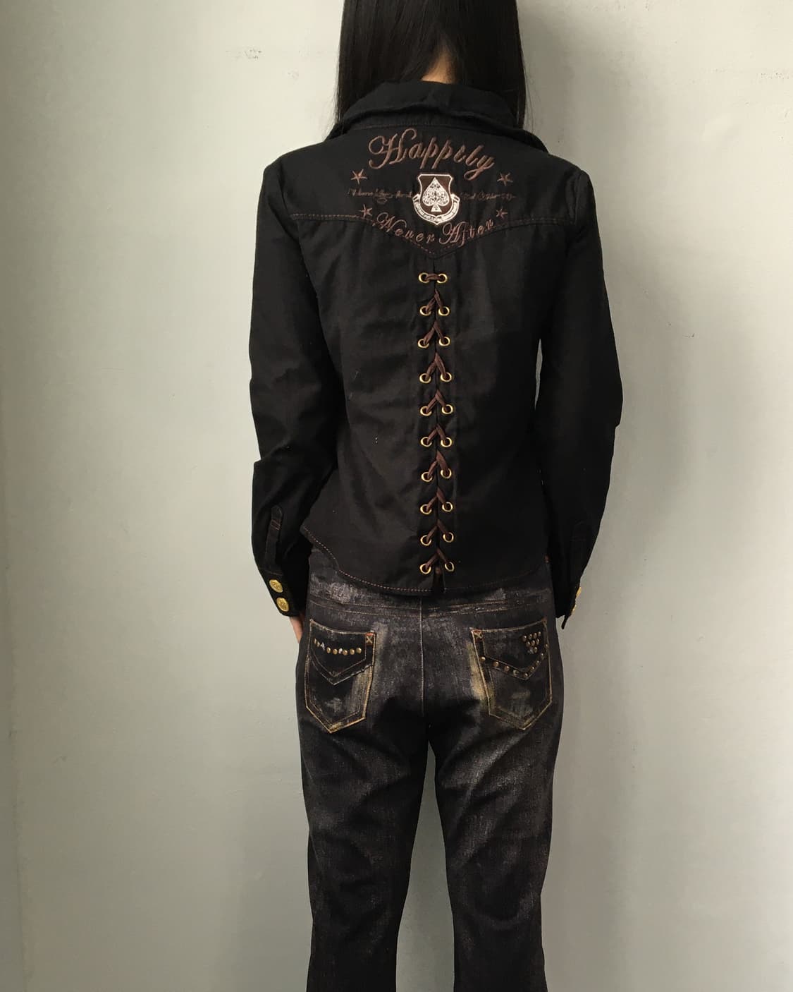 Cecil Mcbee back lace up point stud shir 상품이미지8