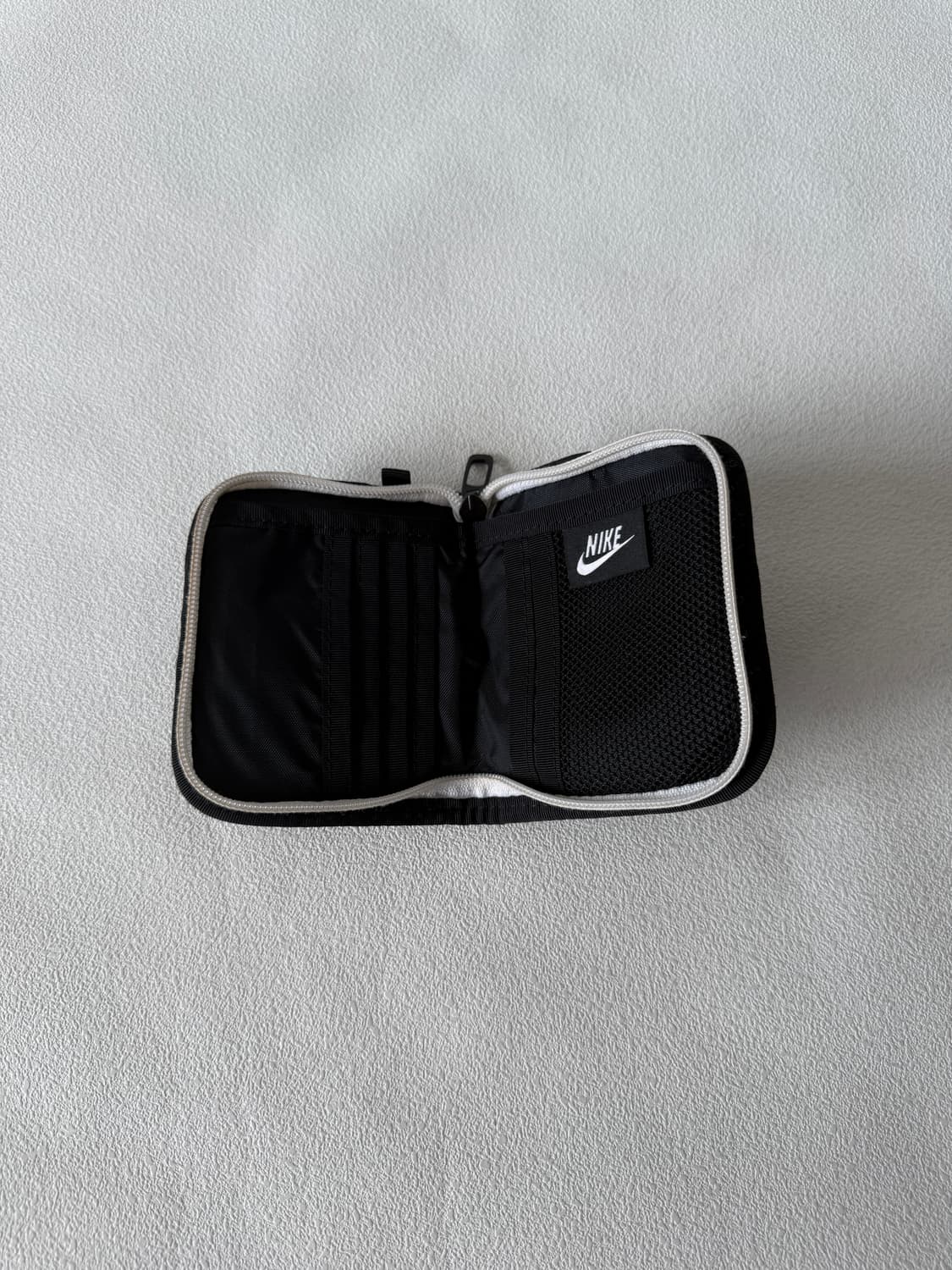 나이키(NIKE) 지퍼 워렛 상품이미지2