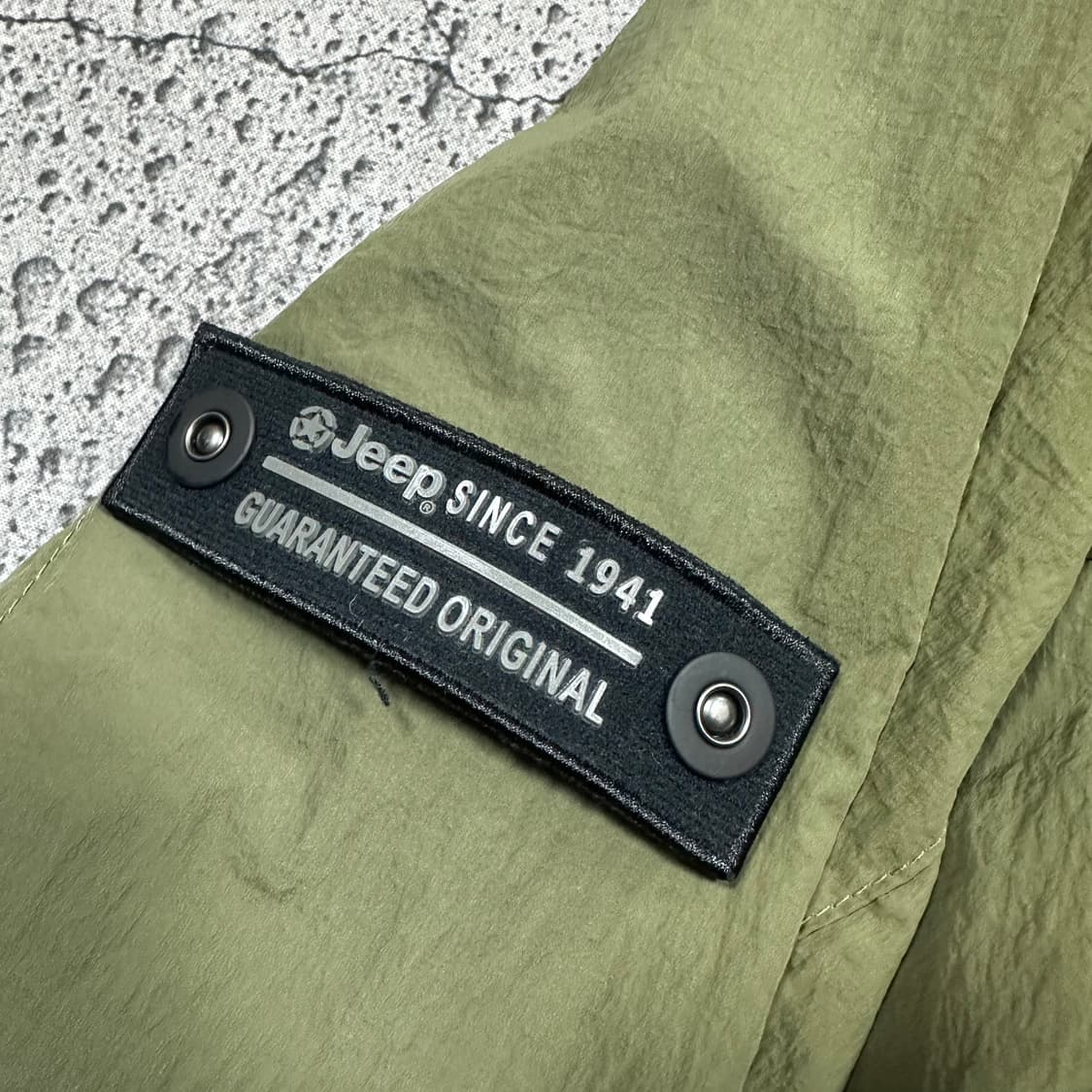 ✨ (바배) 지프 올리브그린 카키 바람막이 상품이미지3