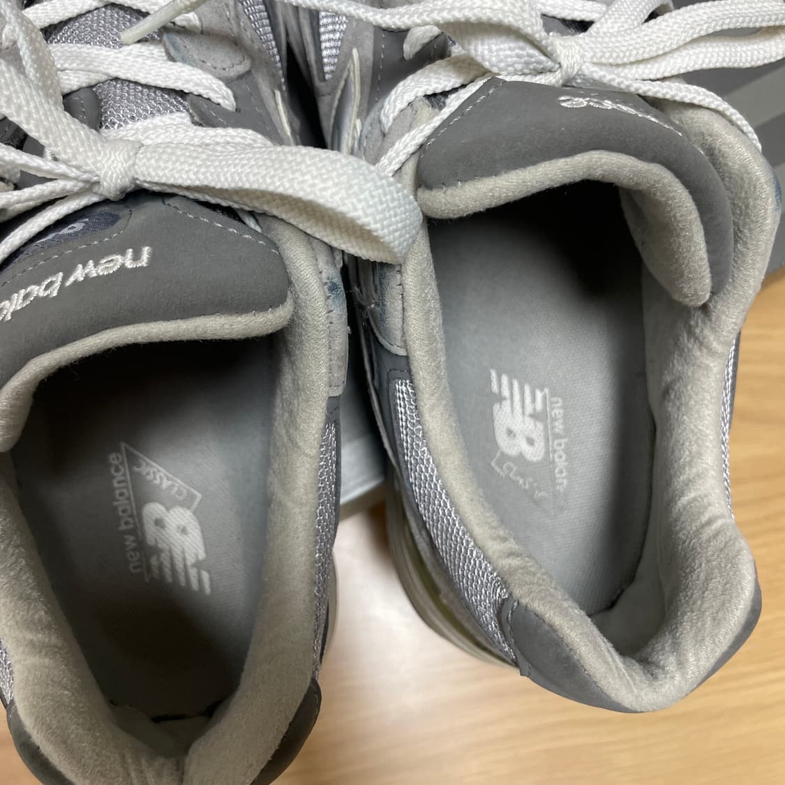 뉴발란스992 메이드인 USA 그레이 D스탠다드(M992GR)/270 상품이미지10