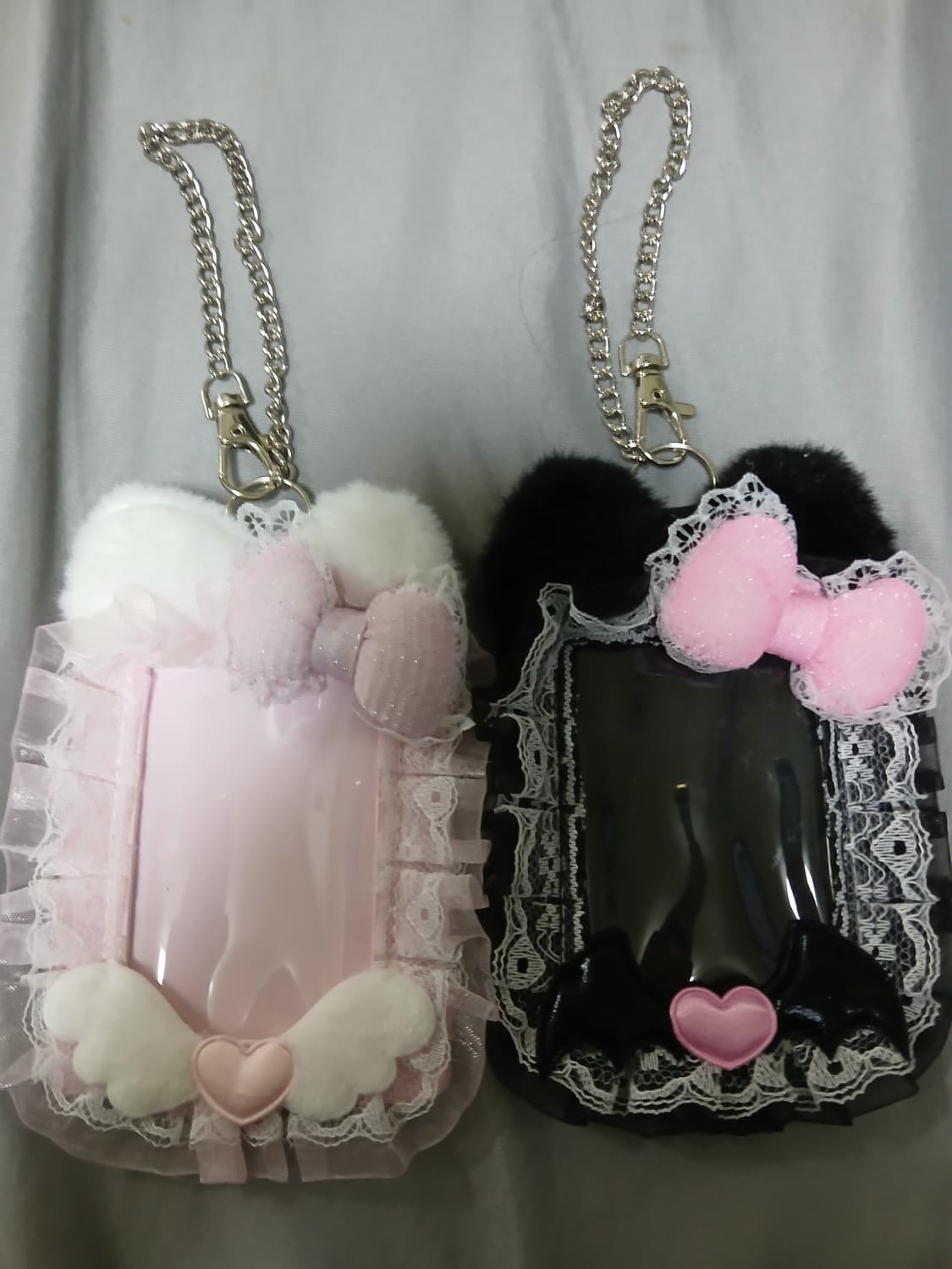 산리오 헬로키티 천사 악마 포카 홀더 개봉 상품이미지1