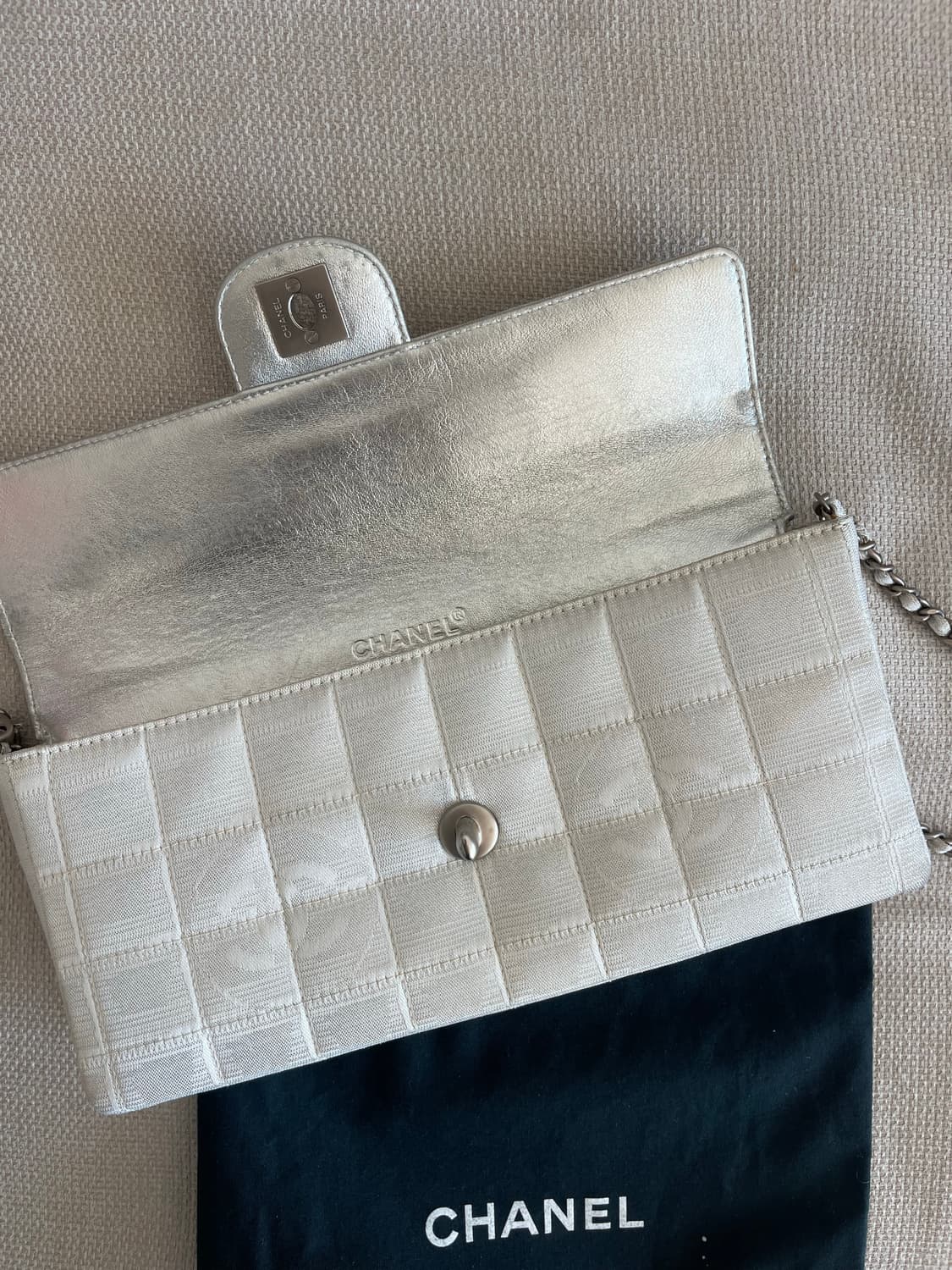 (정품) 샤넬 트래블라인 초콜릿 바 숄더백 상품이미지6