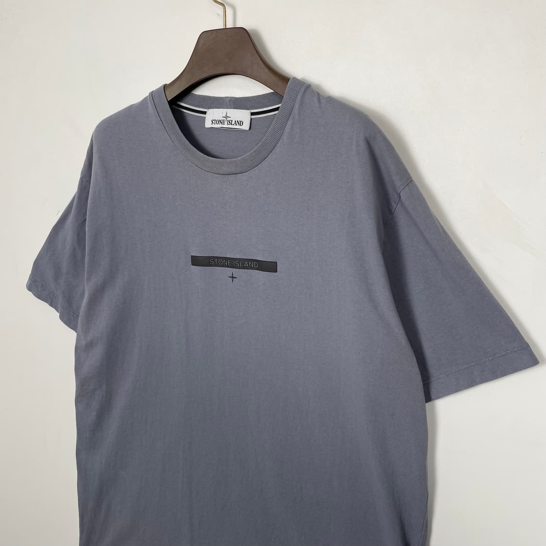 스톤아일랜드 반팔티 상품이미지2