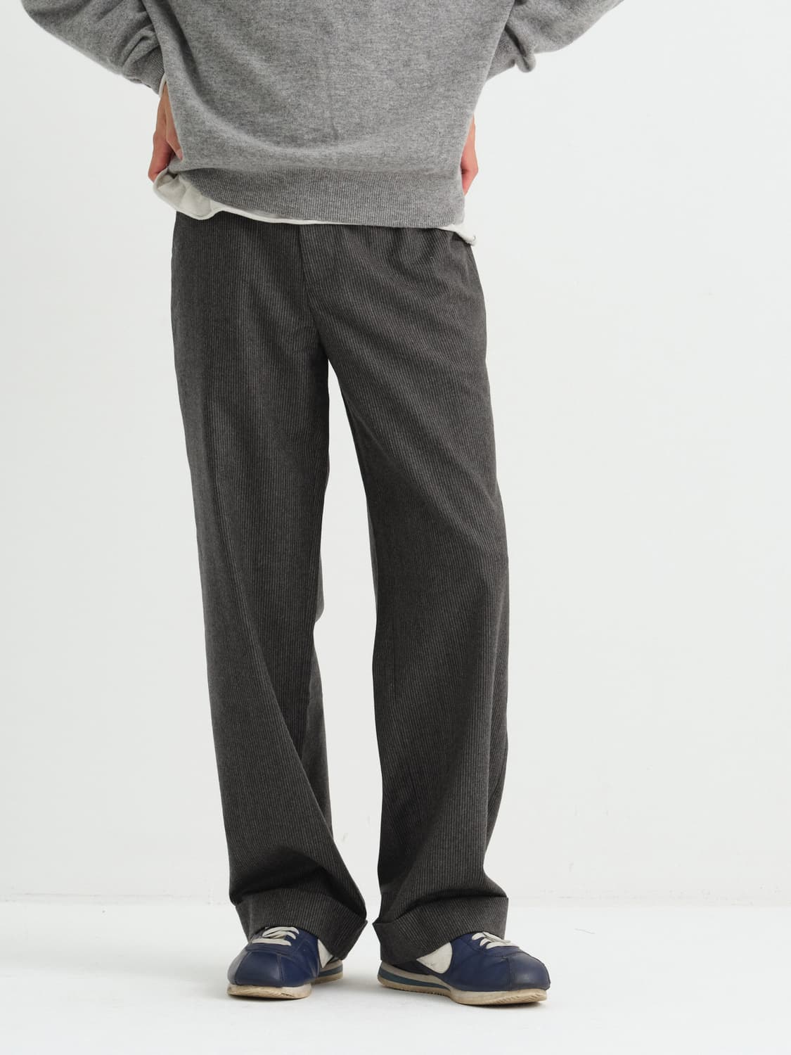 Sea salt 스트라이프 울 팬츠 (차콜) 상품이미지3