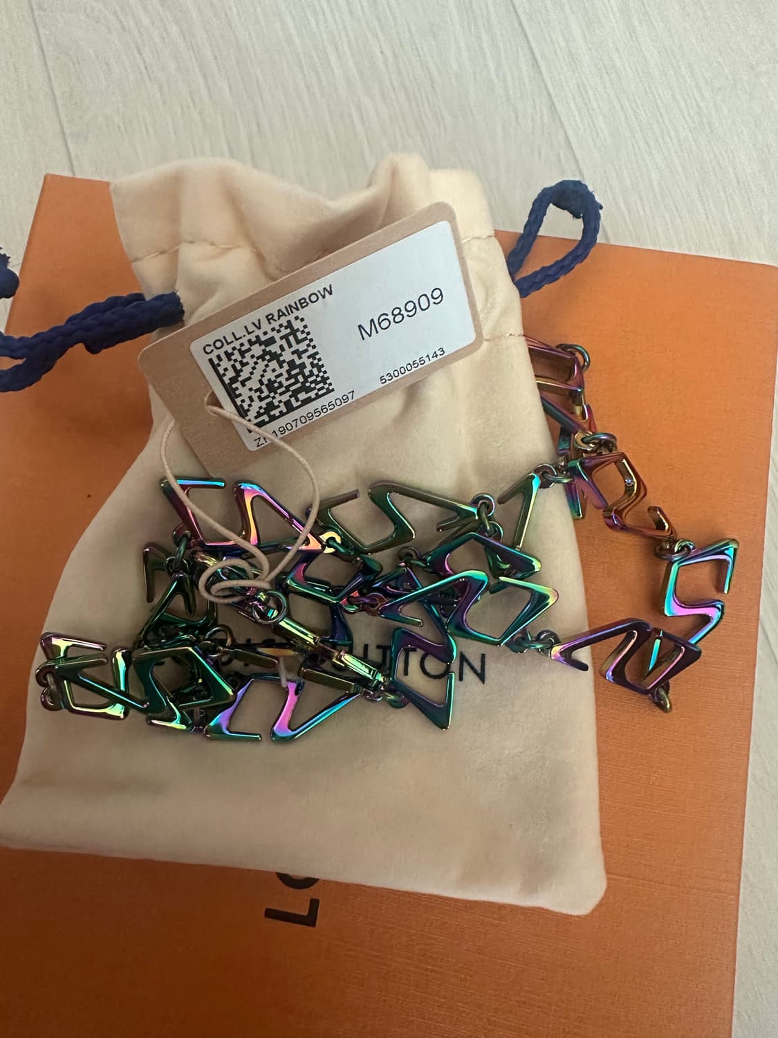 [OS] 루이비통 2054 컬렉션라인 레인보우 체인 목걸이 상품이미지5