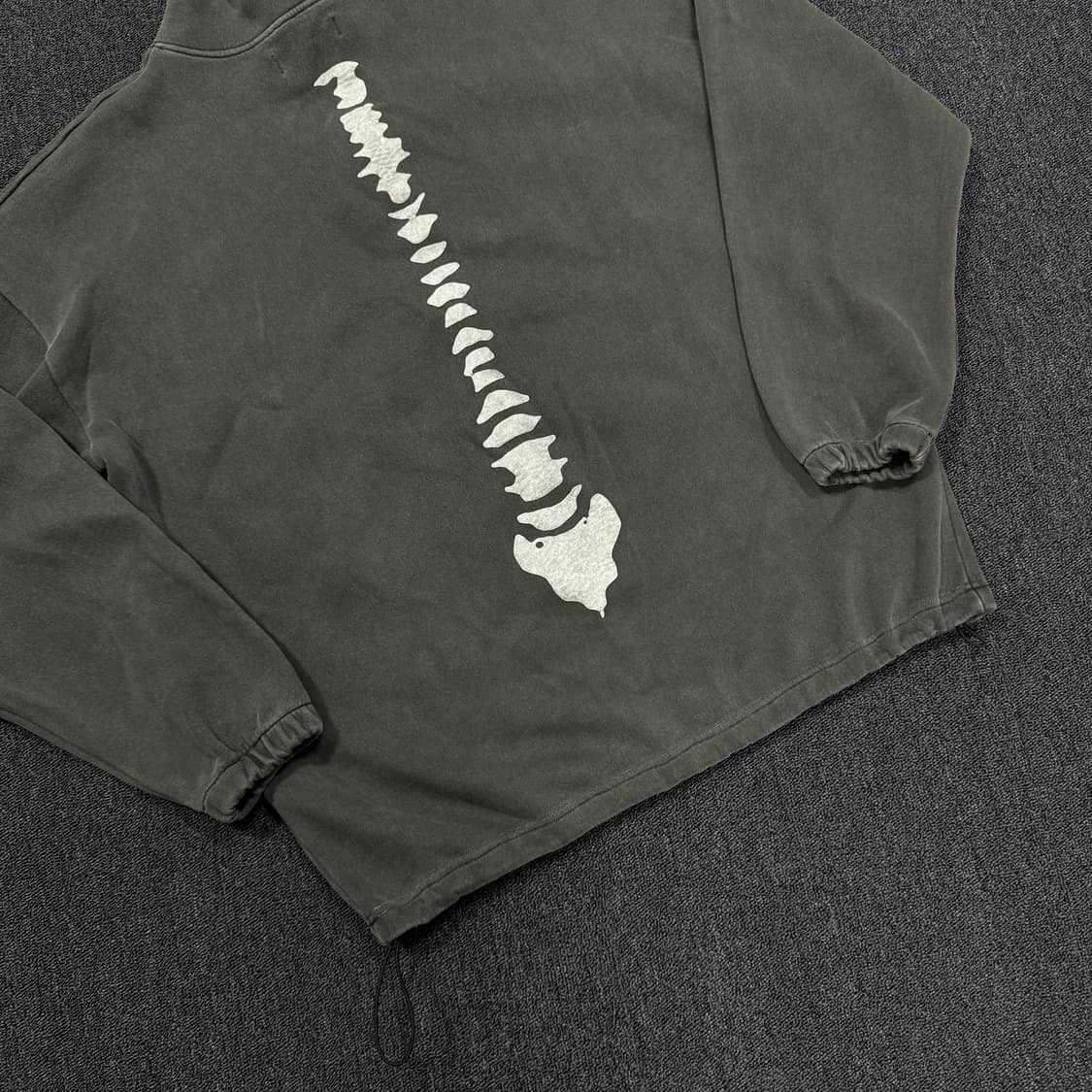 에씰미 썬더볼트 하프 집업 스웻셔츠 상품이미지8