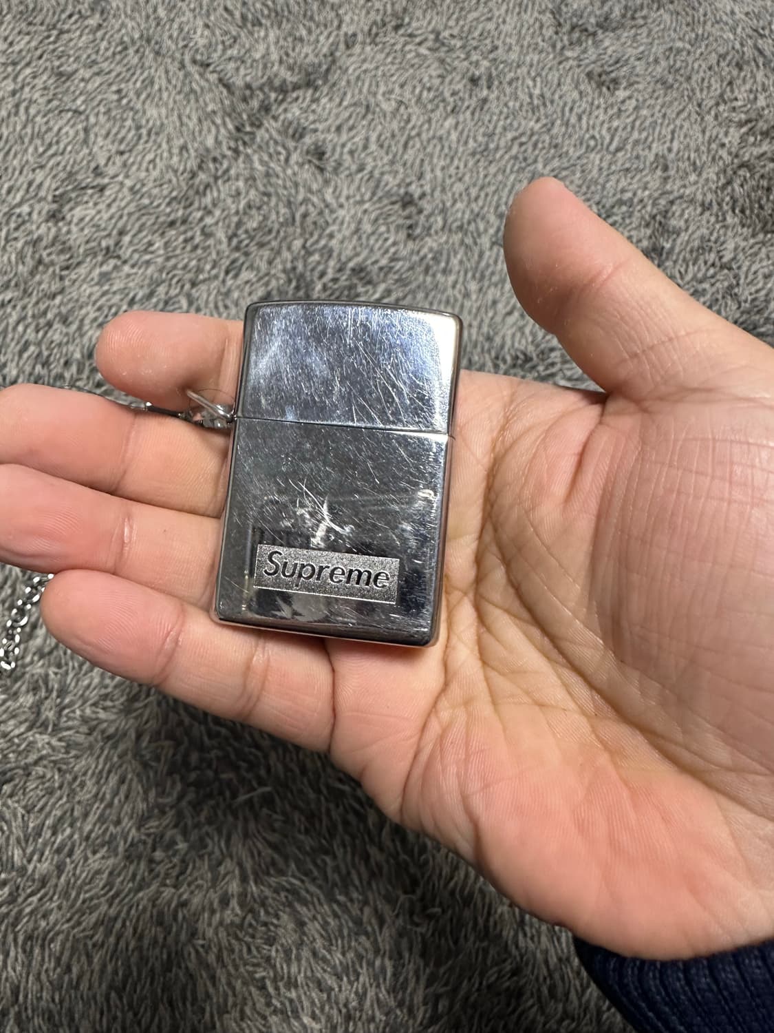 슈프림 체인 지포라이터 상품이미지1