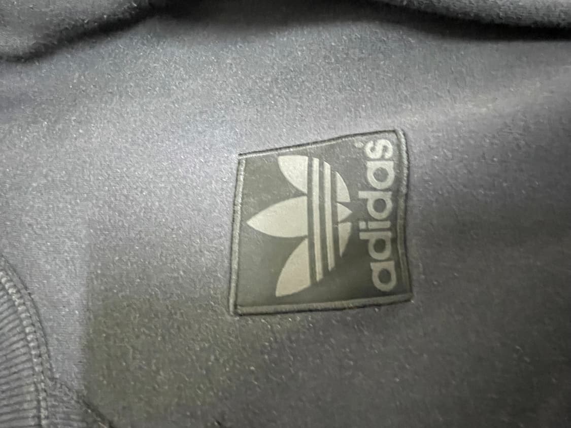아디다스 오리지널 로고 맨투맨  상품이미지2