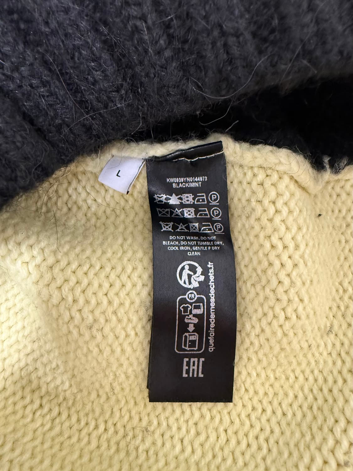 JW 앤더슨 배색 포켓 스웨터 상품이미지5