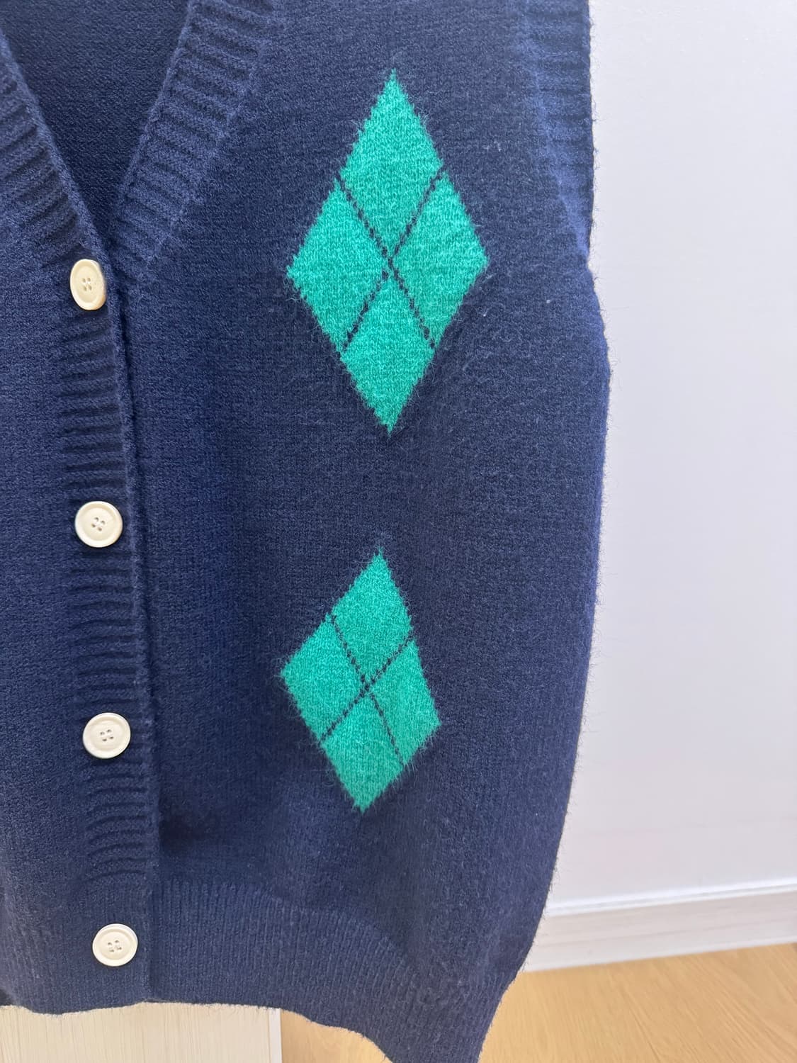 핫핑 니트조끼 판매합니다 상품이미지3