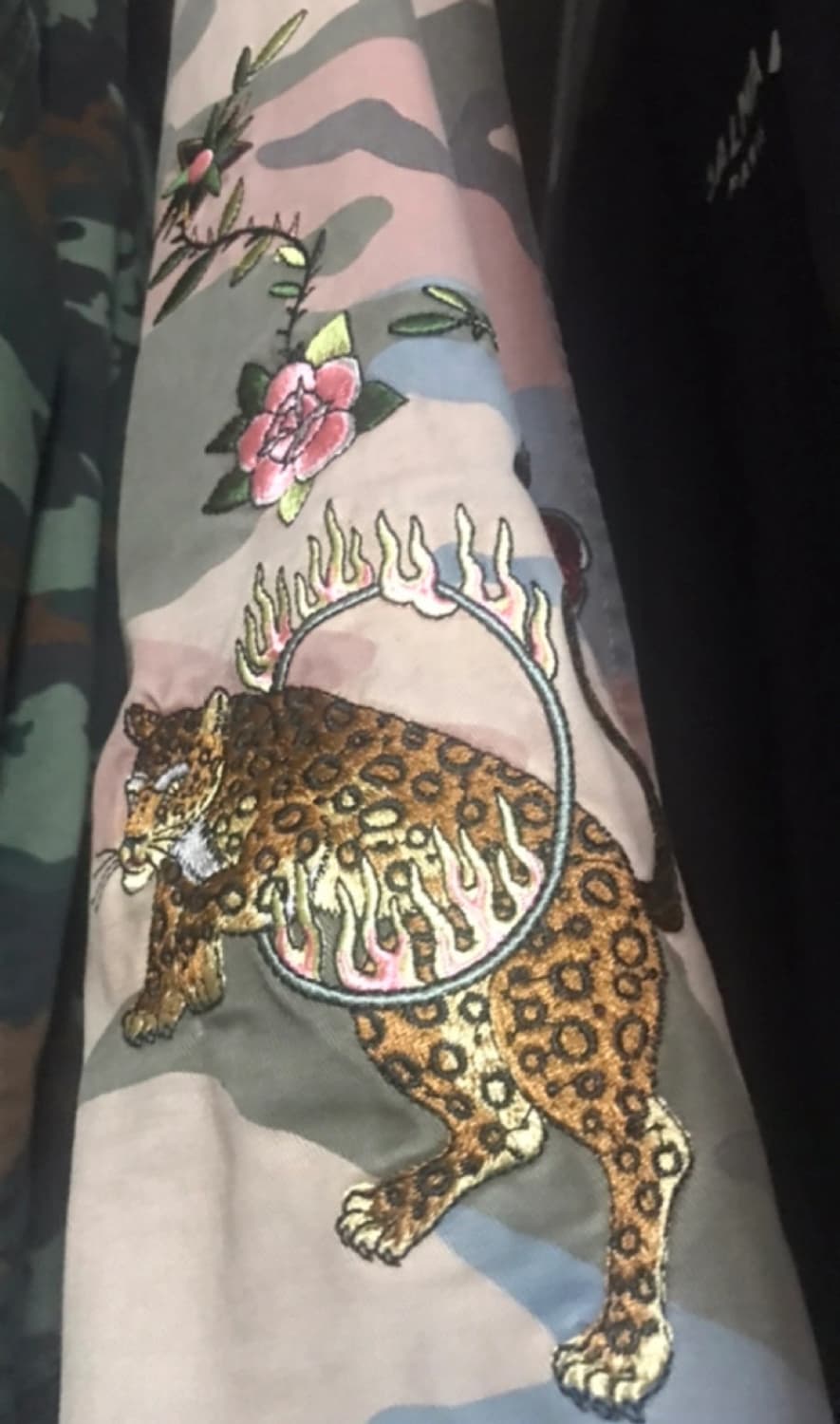 쟈딕앤볼테르 자수 자켓 xs 상품이미지3