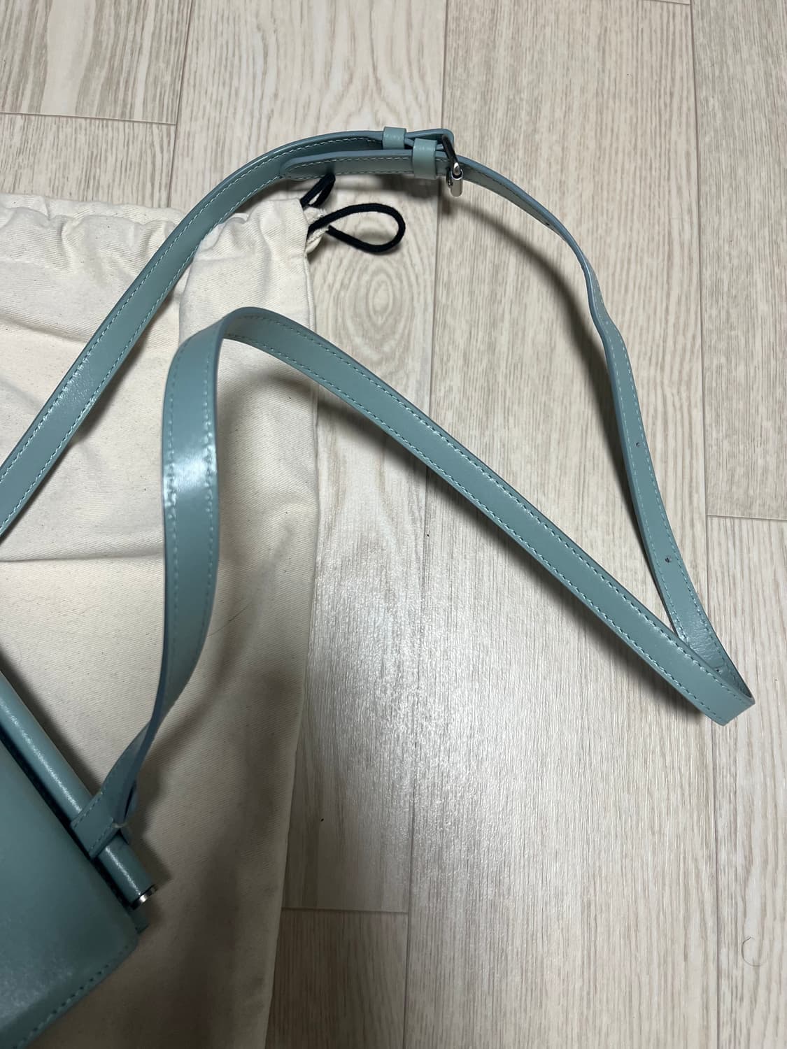 투티에 포멜백 미니 스카이블루 상품이미지10