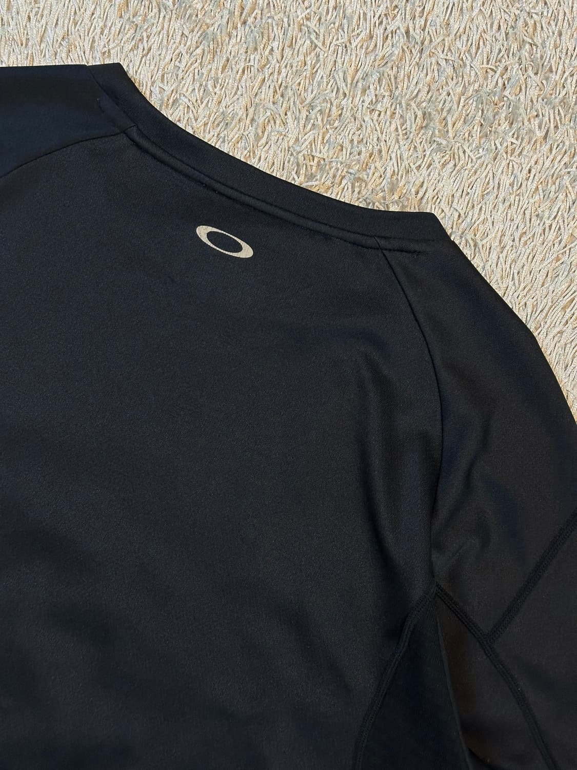 오클리 OAKLEY 센터로고 기능성 긴팔 티셔츠 블랙 상품이미지6