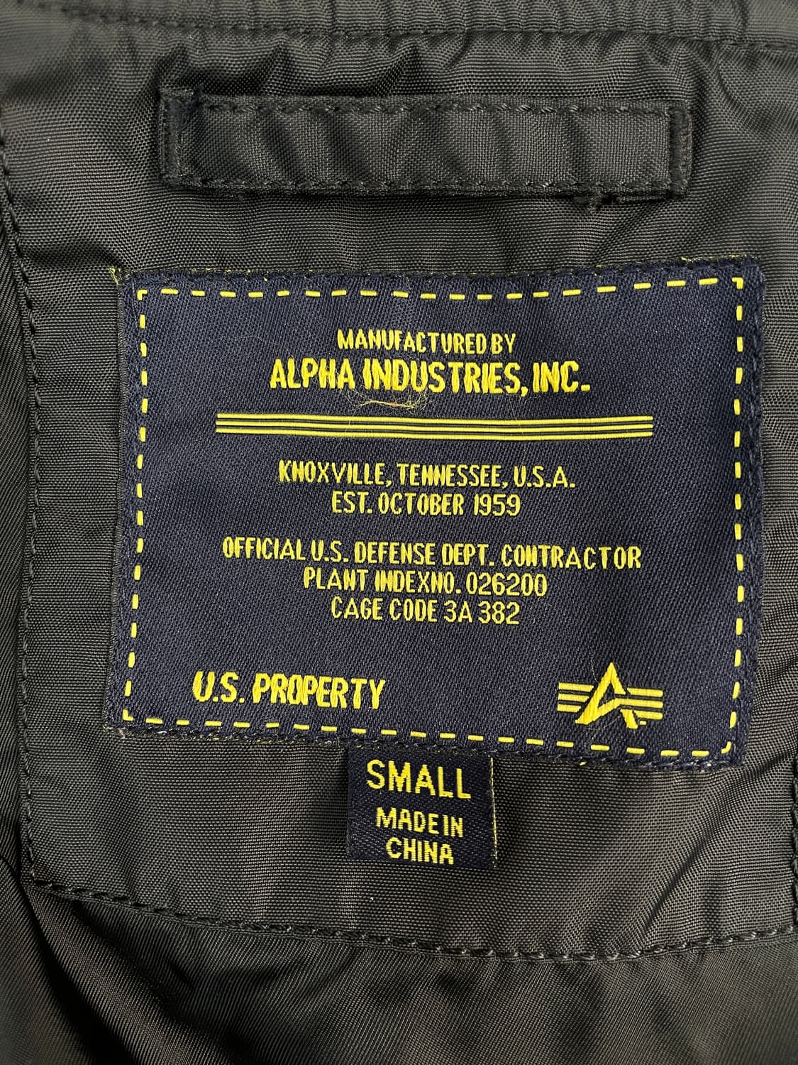 ALPHA INDUSTRIES MA-1 항공점퍼 블랙 상품이미지8