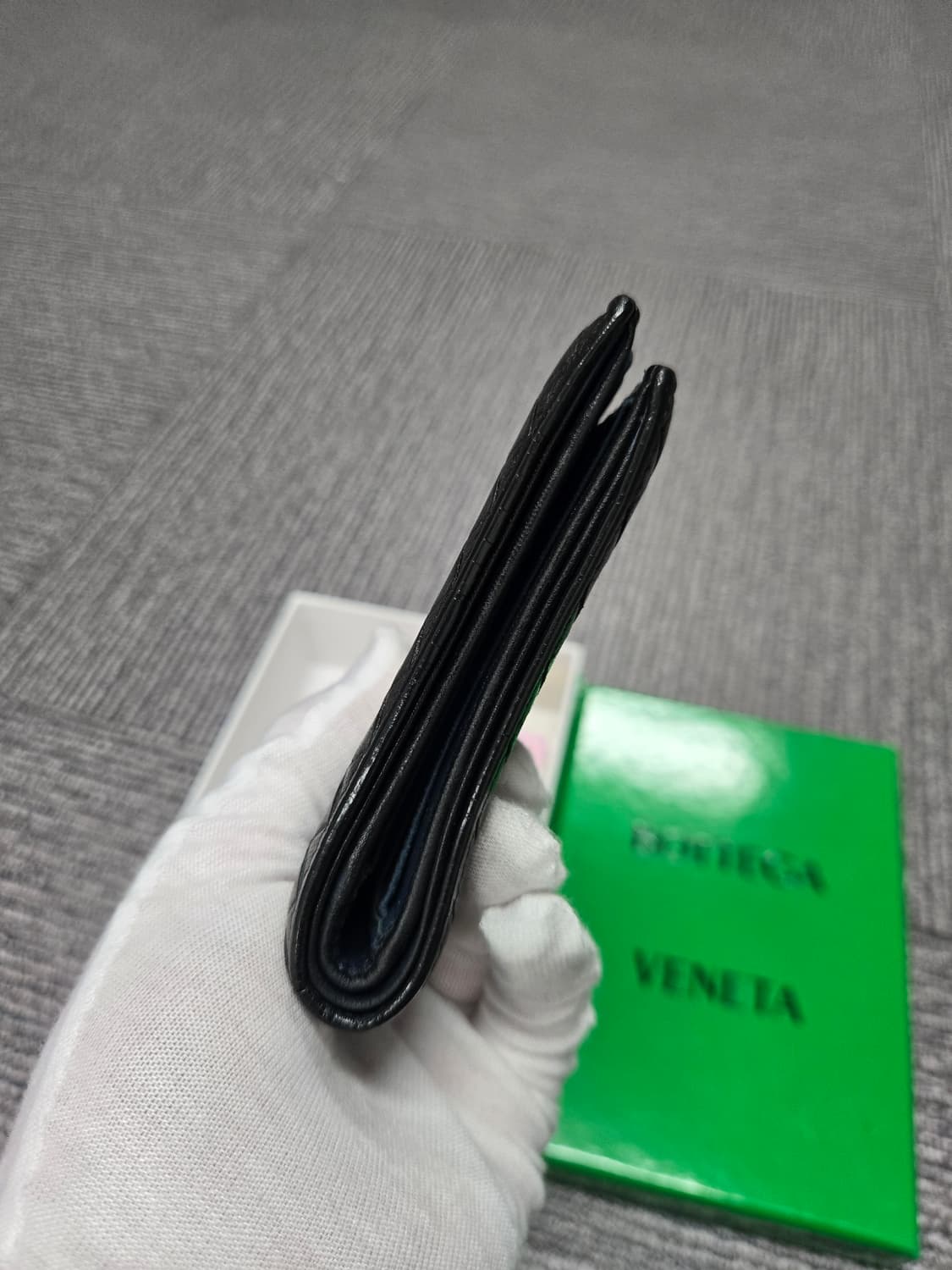 [특가][정품] 보테가베네타 반지갑 상품이미지3