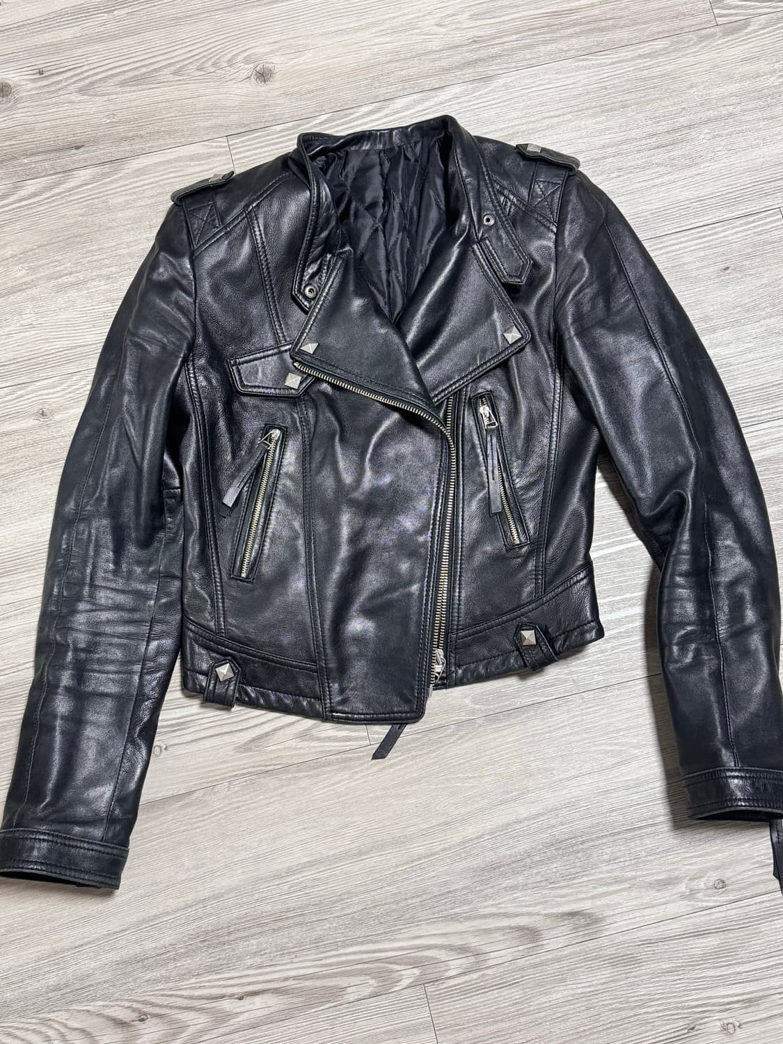 은장 디테일 소가죽 레더자켓 상품이미지1