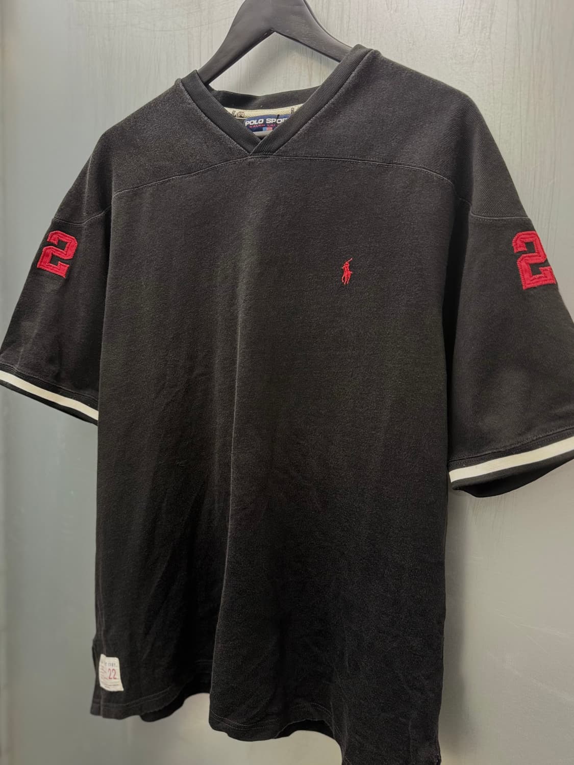 Polo sport 90‘s 폴로 스포츠 블랙 컬러 넘버링 브이넥 반소매 상품이미지2