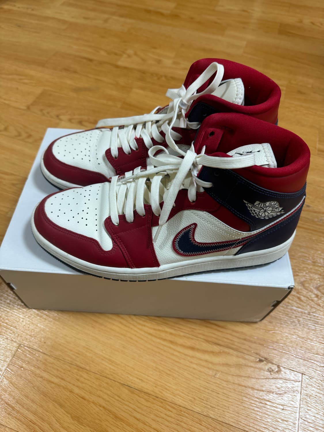 나이키 에어조던 미드  상품이미지1