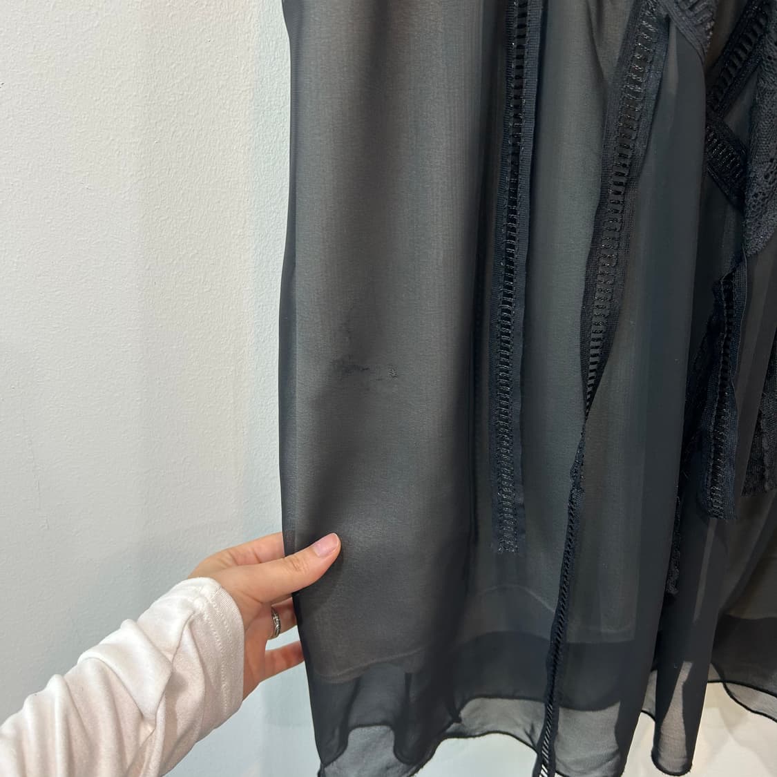 블랙 쉬폰 디테일 원피스 상품이미지4