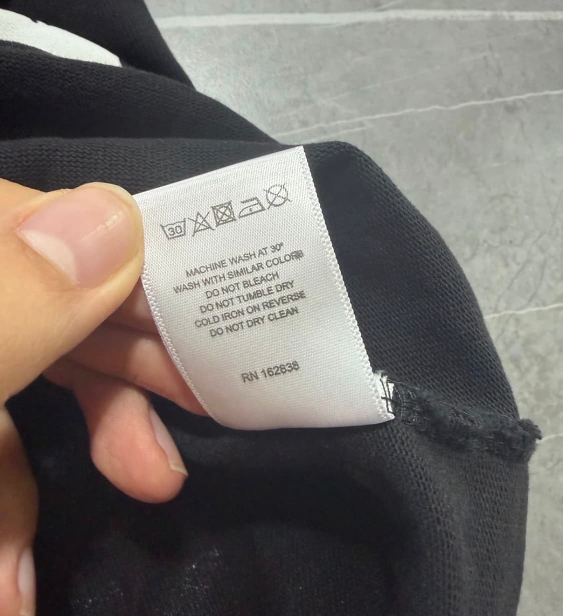 데님티어스 Cotton Wreath Long Sleeve Black L 상품이미지5