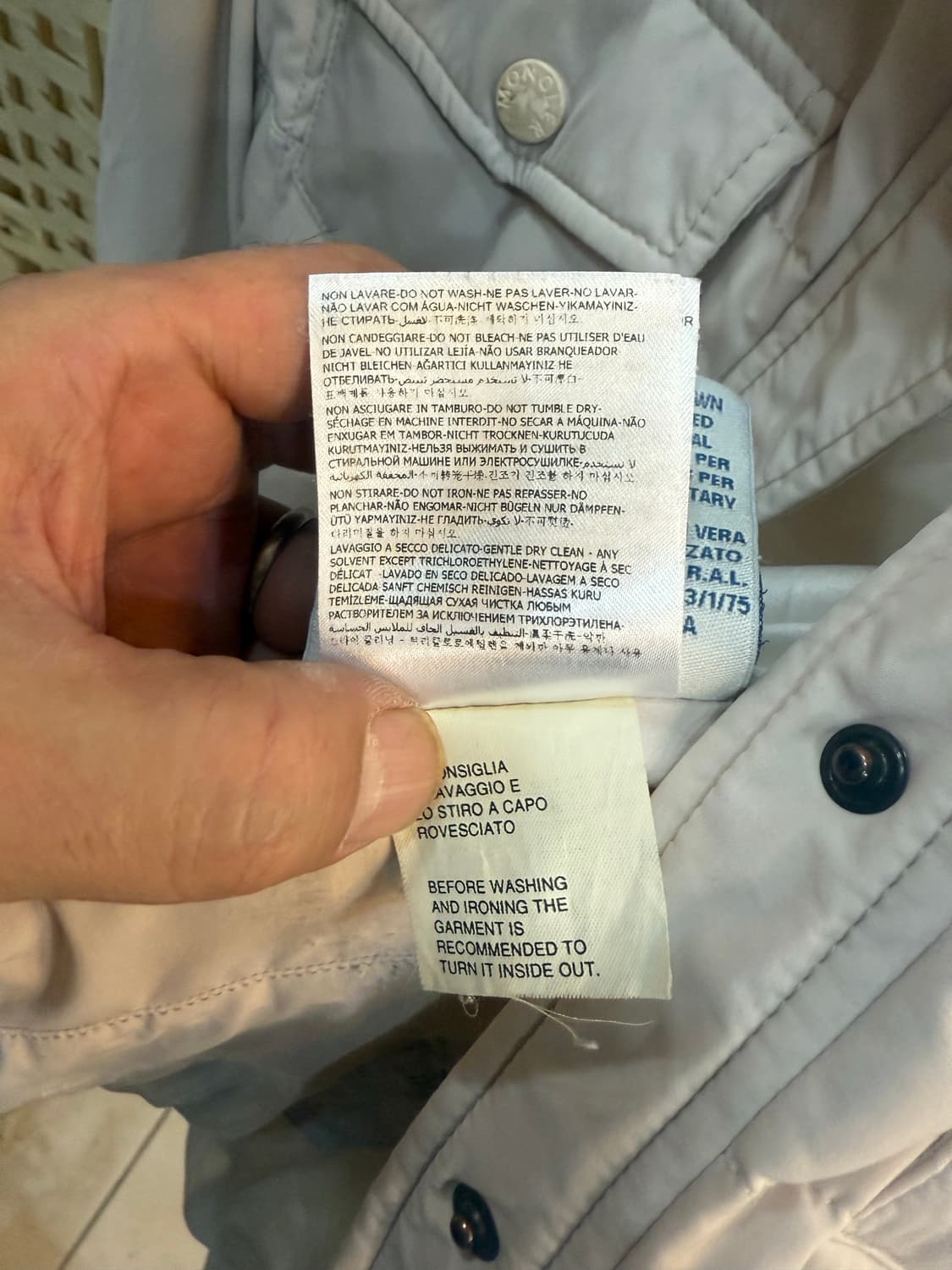 1/44-55 정품 몽클레어 경량패딩 팝니다 상품이미지8