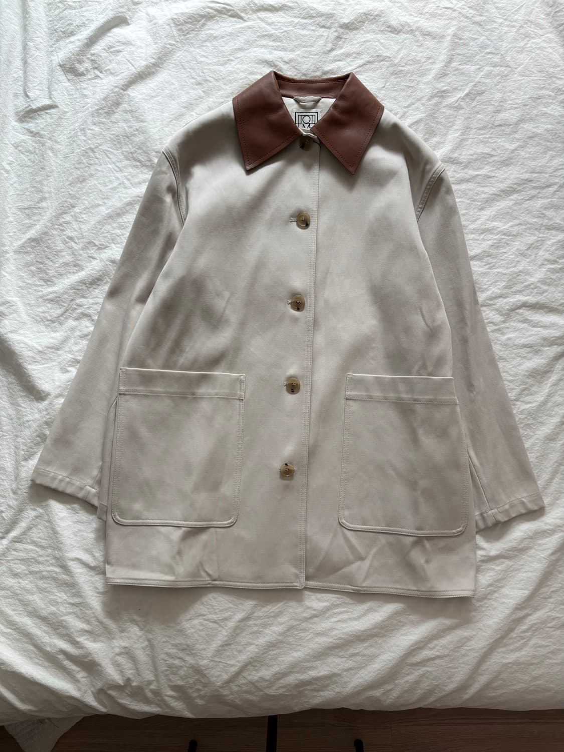 Toteme 토템 레더 카라 자켓 상품이미지3