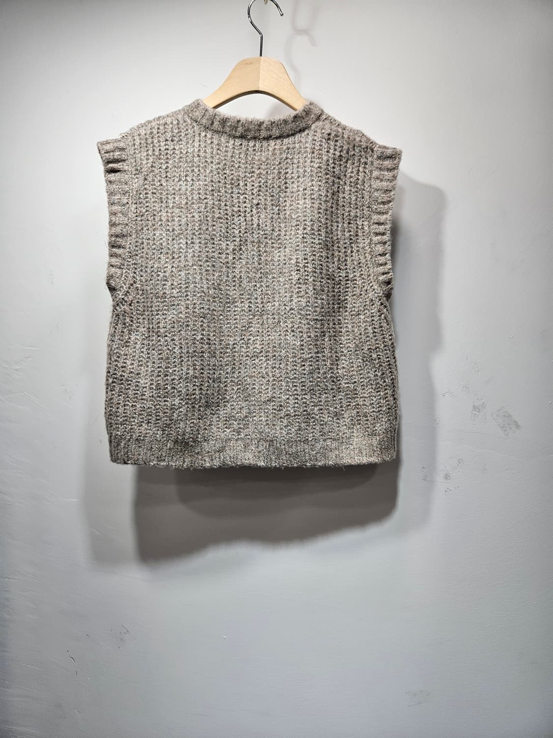 자라(ZARA) 포켓 니트 조끼 베스트 상품이미지7