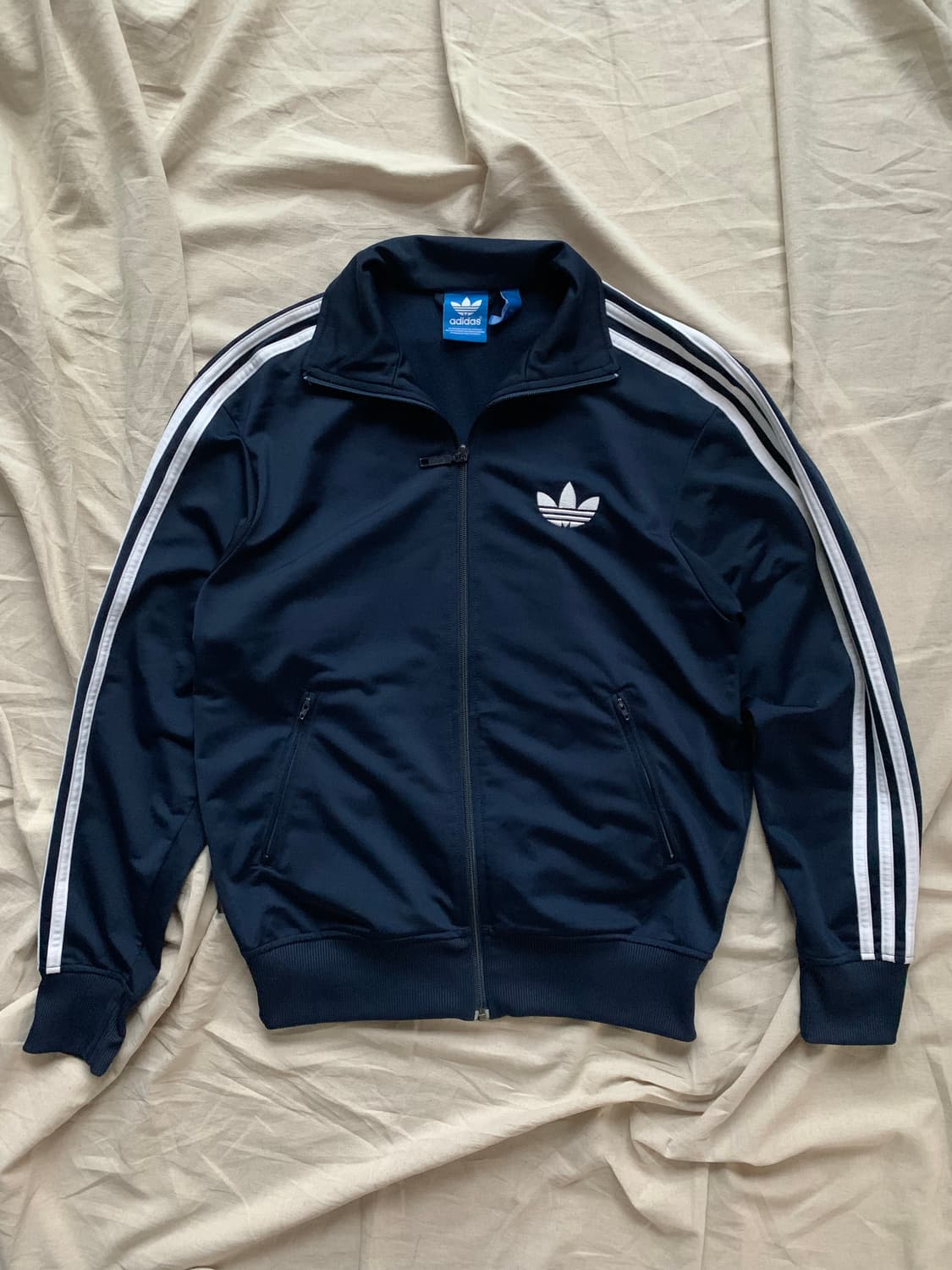 아디다스 구파이어버드 네이비 화이트 트랙탑 져지 상품이미지3