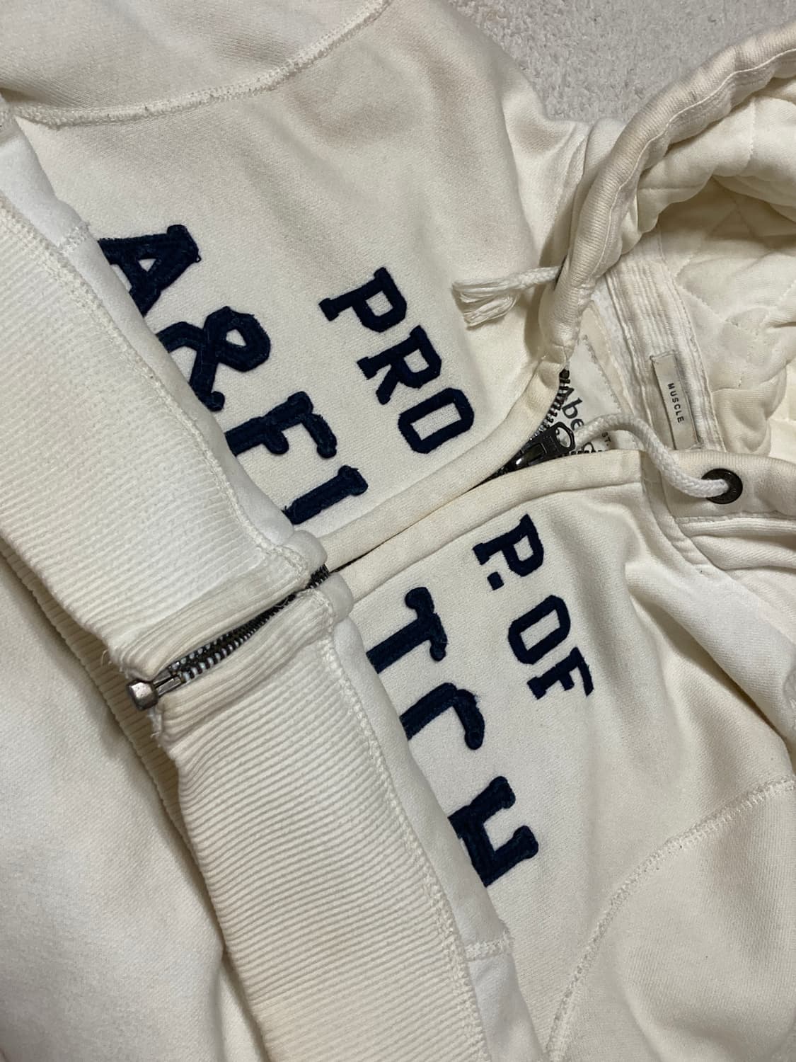 아베크롬비 아이보리 로고 후드집업 2XL 상품이미지2