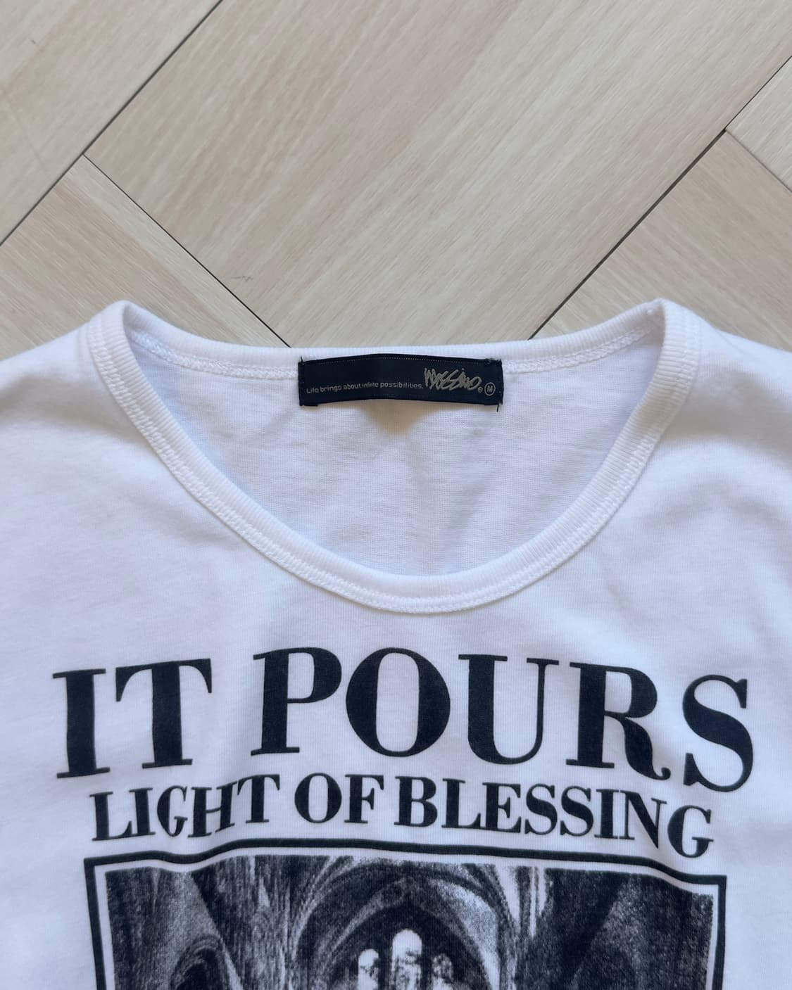 [MOSSIMO] U neck print tee 상품이미지5