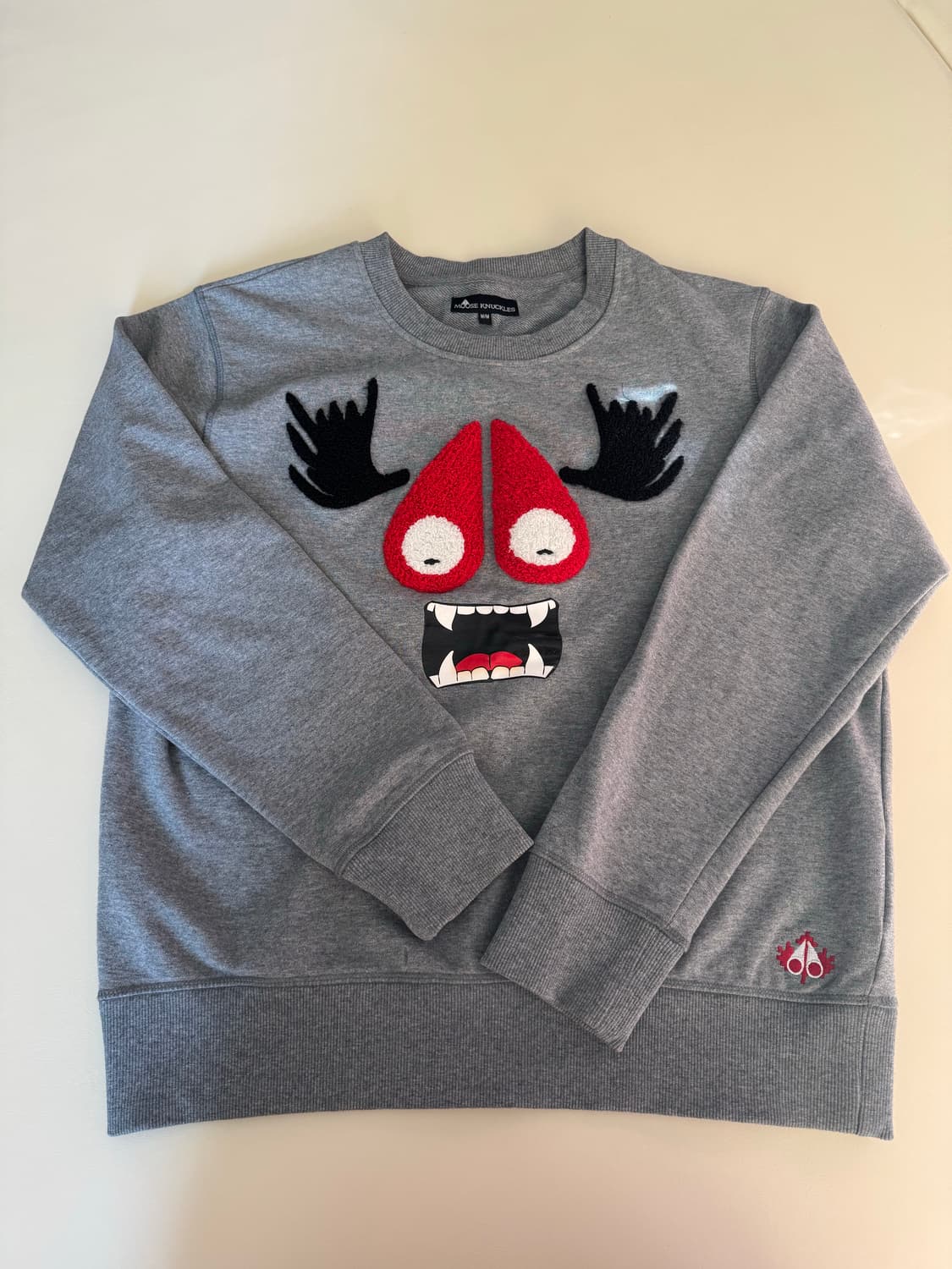 (M)무스너클 몬스터 자수 맨투맨 티셔츠 상품이미지1