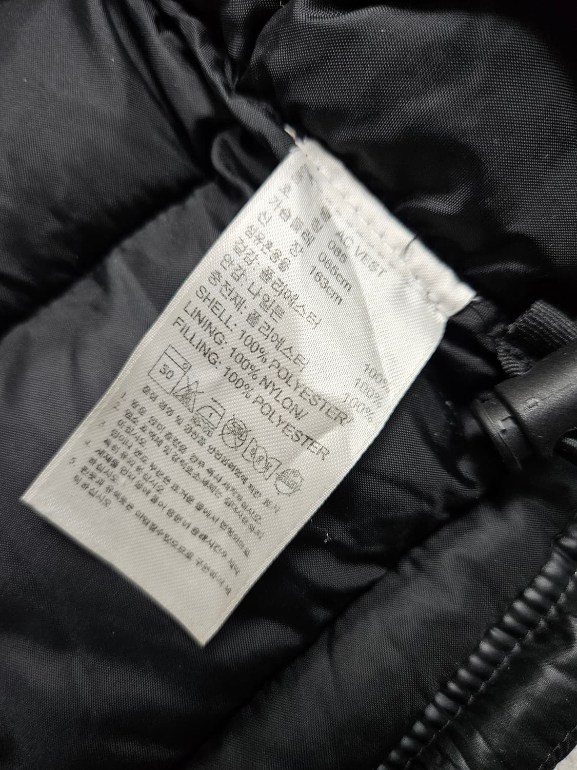 아디다스 유광 패딩조끼 블랙 상품이미지7