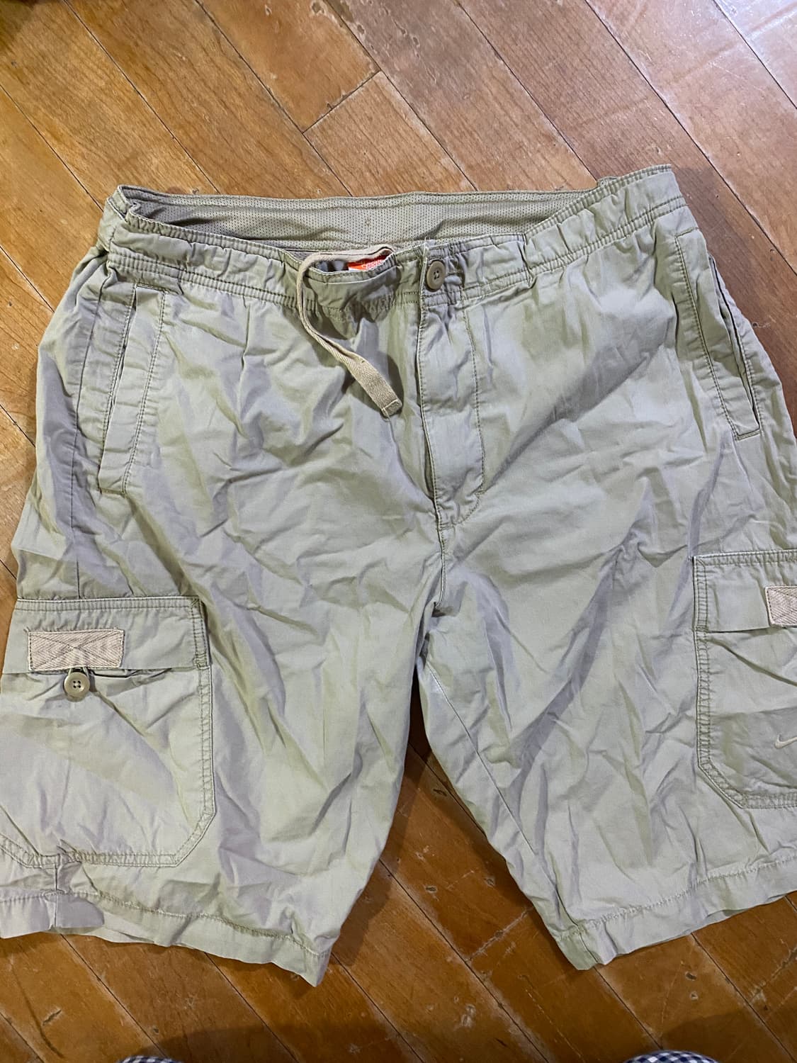 나이키 베이지 컬러 카고 반바지 L (32~34) 상품이미지1