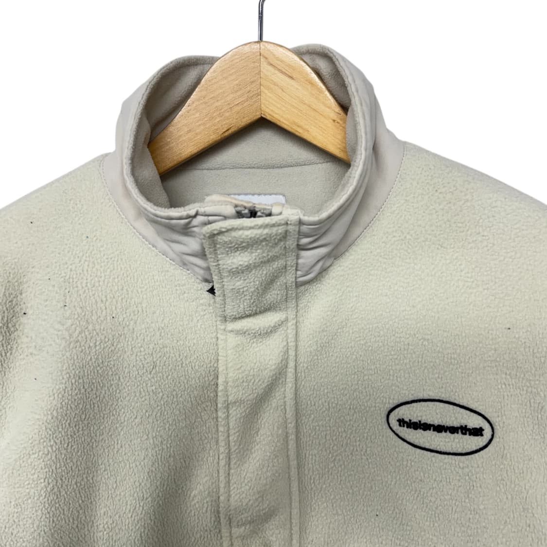 디스이즈네버댓 백로고 후리스 집업 상품이미지4