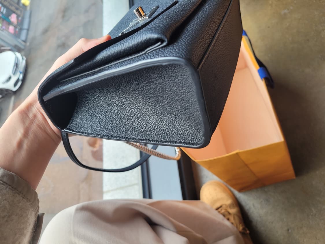 루이비통 마이락미 체인백 블랙 상품이미지7