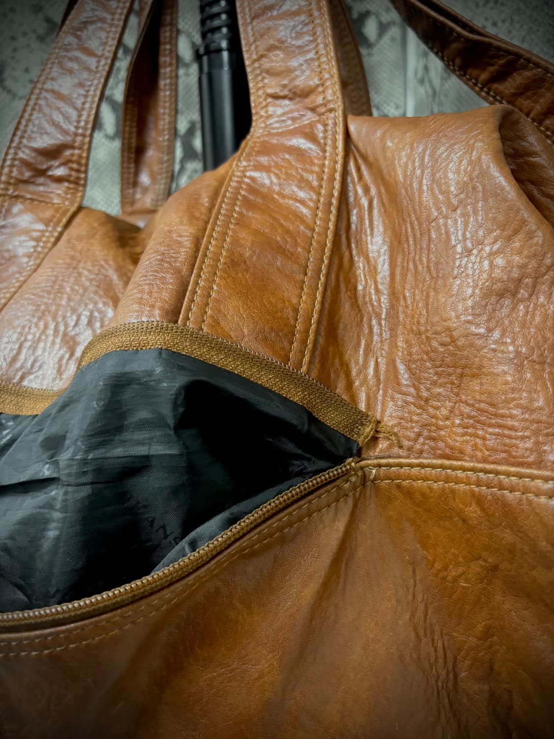 [Y2K Bag] T.B2Jeans Brown Leather Over B 상품이미지8