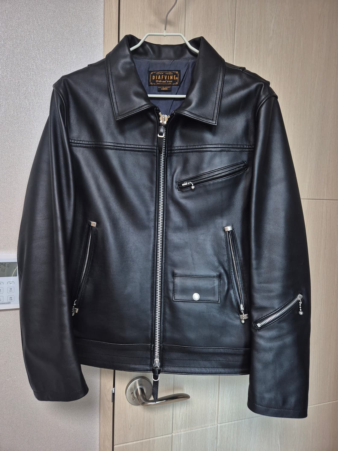 디아프바인 로저 싱글라이더 자켓 L  상품이미지1