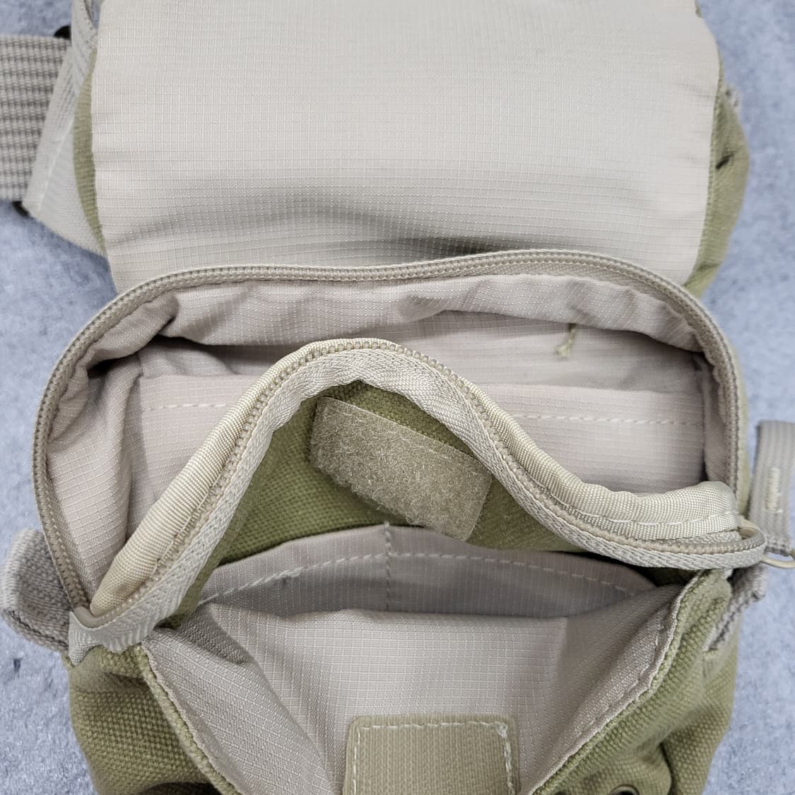 내셔널지오그래픽 NG4567정품 슬링백  상품이미지9