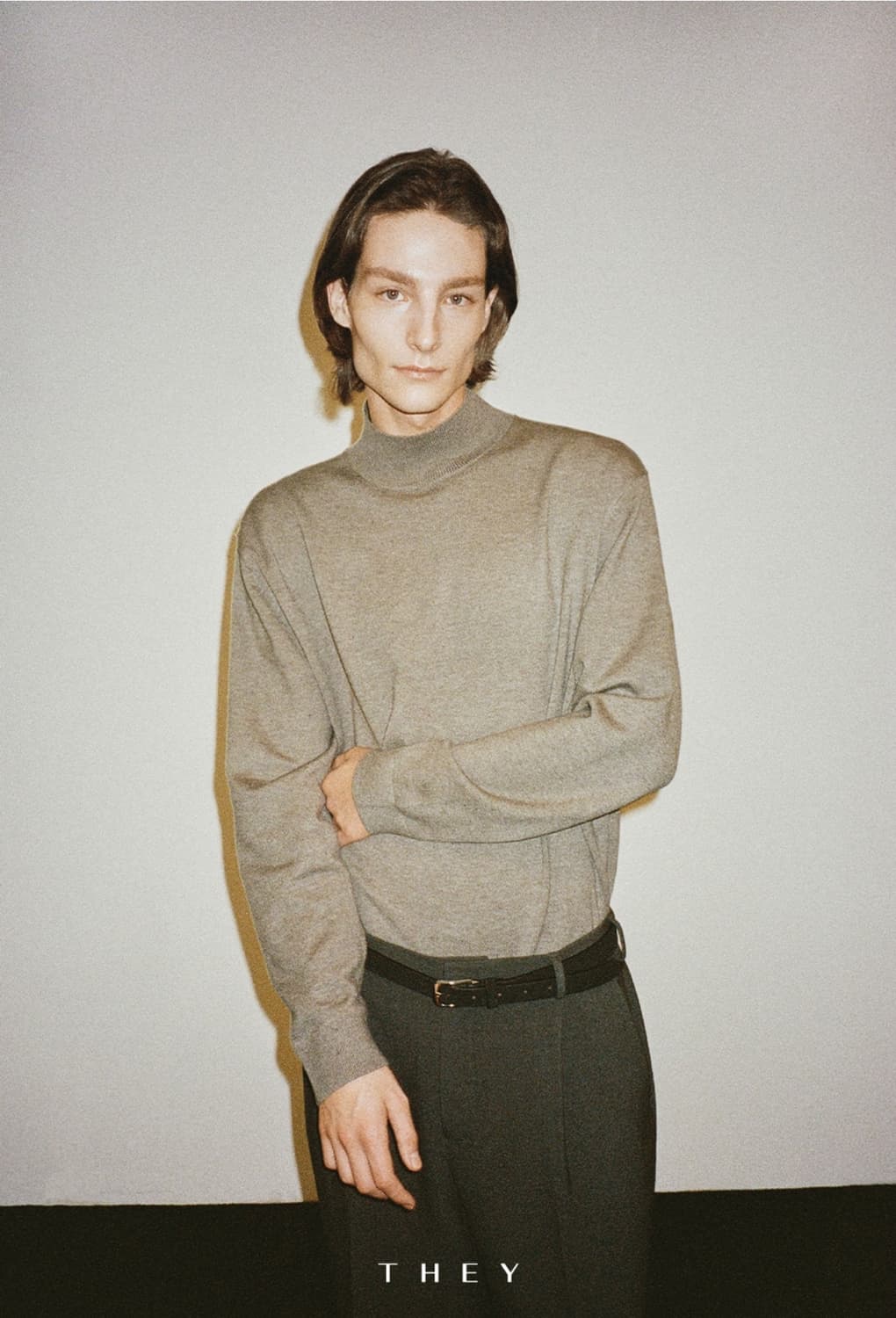 [M] they 반폴라 니트 beige melange 상품이미지3